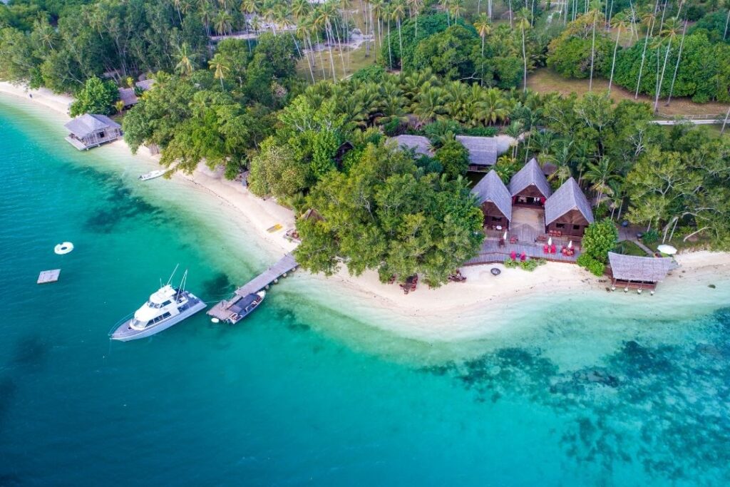 Vanuatu Ratua Island Resort