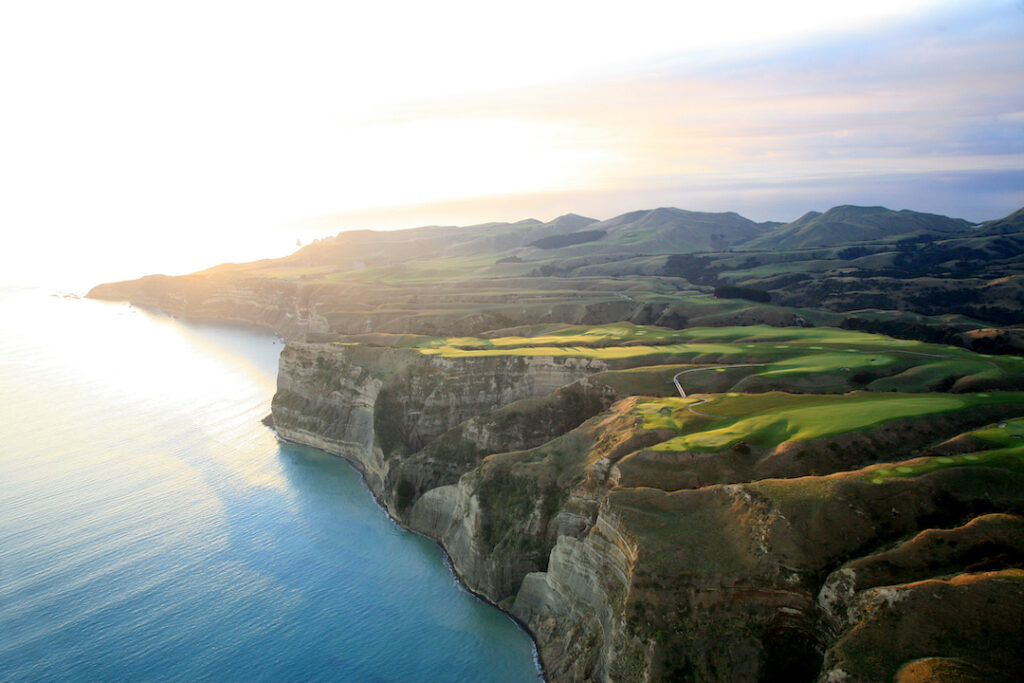hiking trails in New Zealand