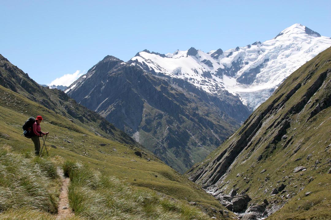 alternative walks to the great walks in New Zealand
