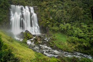 top 10 waterfalls in New Zealand 